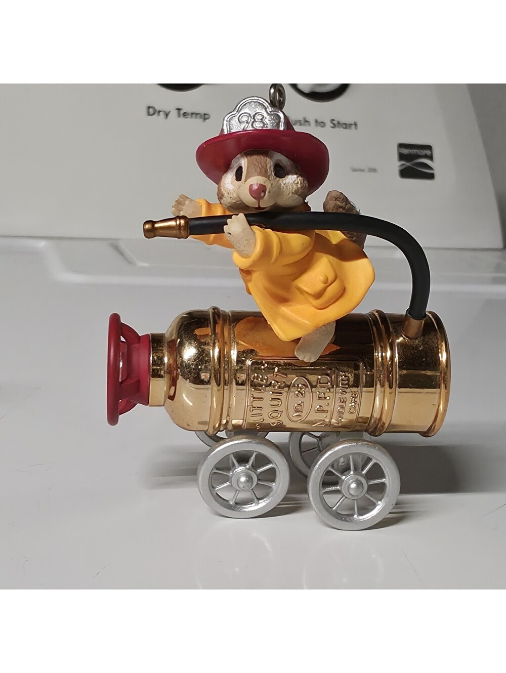 Hallmark Keepsake Ornament North Pole Reserve - 1998 - NO BOX